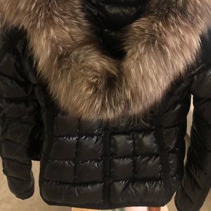 BLACK MONCLER JACKET *